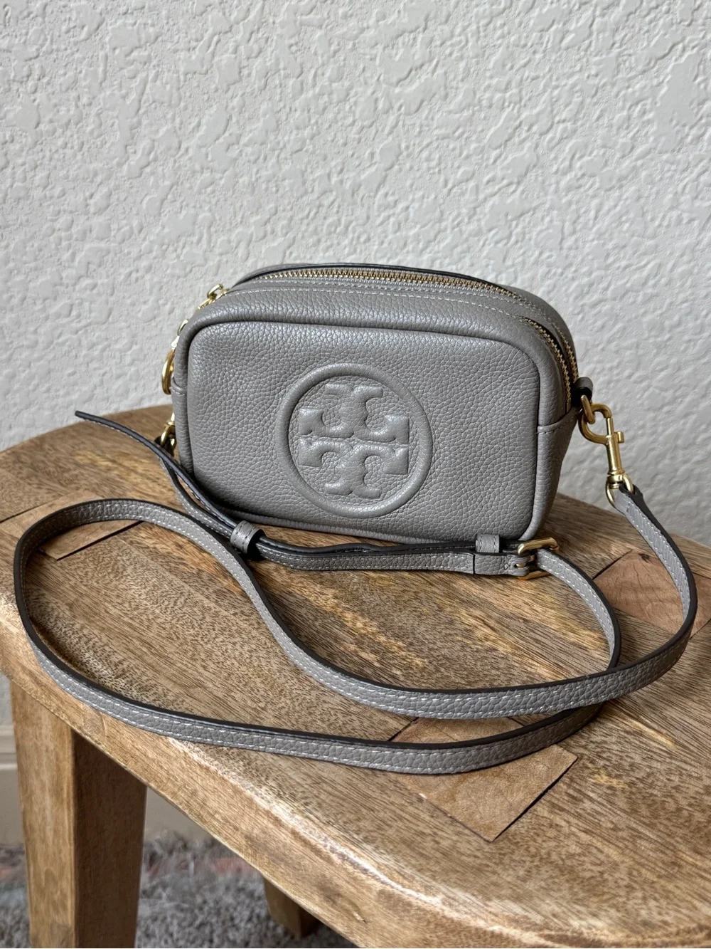 Tory Burch Gray Pebbled Leather Crossbody Camera Bag with Logo